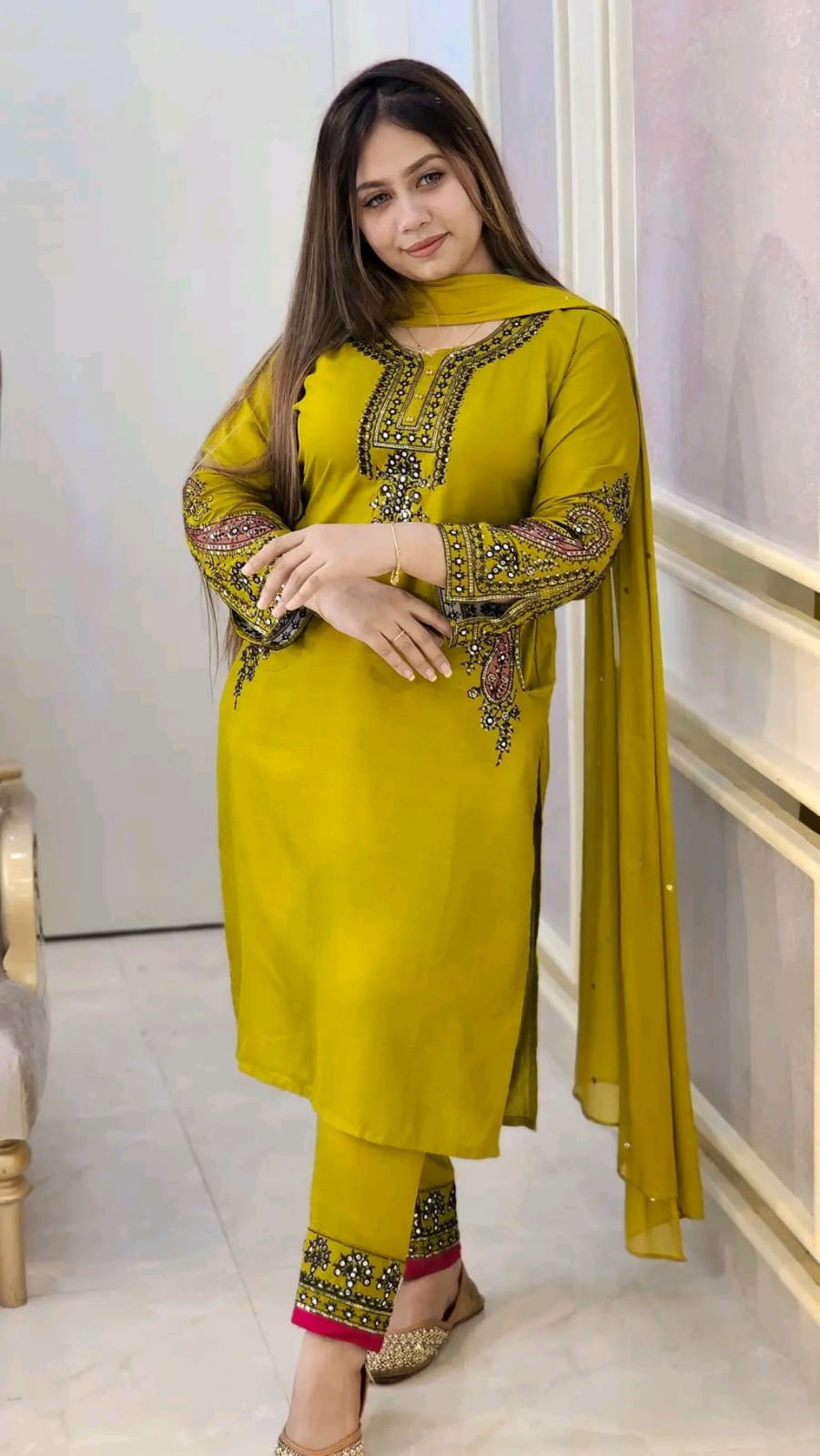 c1558f05-7f81-48f1-a6b0-d228f3ca3900